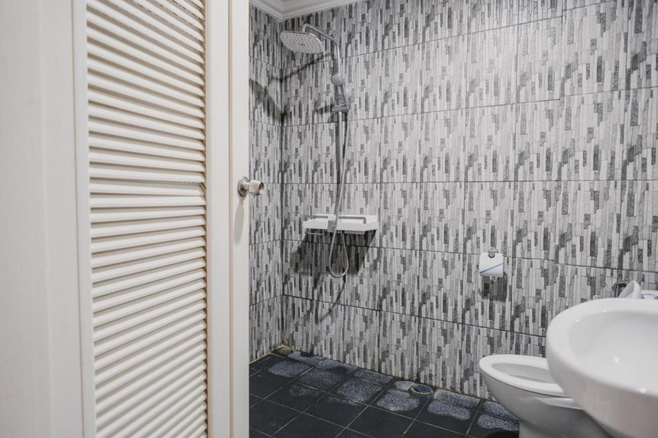 צ'ילגון Reddoorz Plus Near Pelabuhan Merak מראה חיצוני תמונה